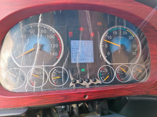 حافلة مدرسية مستعملة بـ 34 مقعدًا تعمل بالديزل بمحرك V6