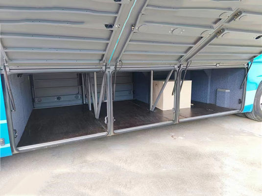 حافلات بسعة 25 مقعدًا - 59 مقعدًا مستعملة، بناقل حركة يدوي