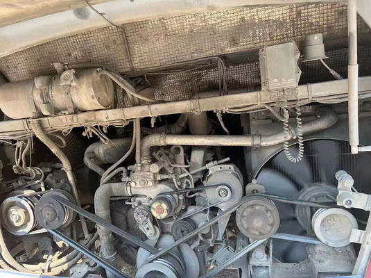 حافلات مستعملة متينة 47 مقعدًا LHD حافلة سياحية مستعملة ببابين