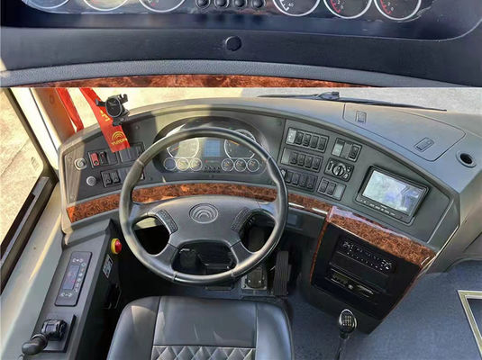 طائرة ركاب مستعملة من طراز يورو 5 LHD الديزل 55 مقعد Yutong ZK6125HQT5Z