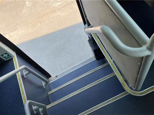 حافلة ركاب مستعملة من طراز يورو 5 LHD الديزل 55 مقعد ZK6125HQT5Z