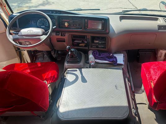 23 مقعد حافلة سياحية مستعملة مع ناقل حركة يدوي