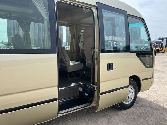 الحافلة المستعملة من الـ20 ركاب