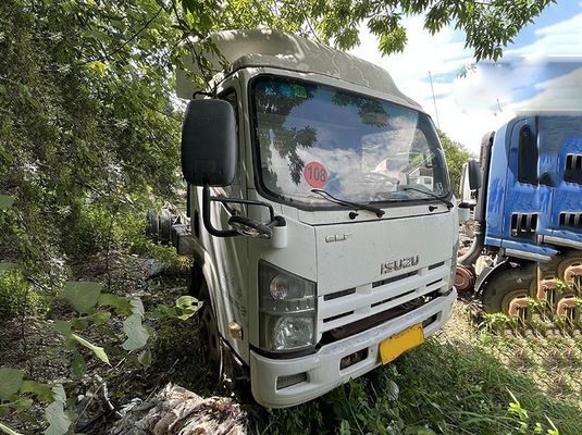 شاحنة إيسوزو للشحن المستعملة ELF 700p 4x2 4x4 شاحنة خفيفة شاحنة الديزل شاحنة مستعملة