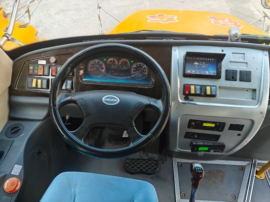 56 مقعد محرك الديزل LHD KLQ6106XQE4 Uesd حافلة مدرسية مصنوعة في الصين