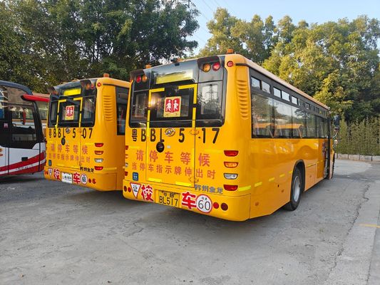 56 مقعد محرك الديزل LHD KLQ6106XQE4 Uesd حافلة مدرسية مصنوعة في الصين